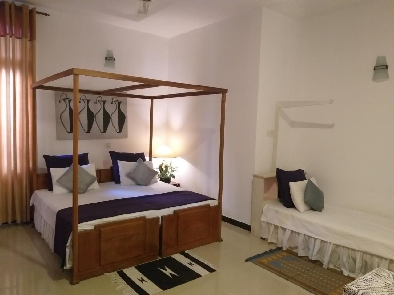 Cosy Nest Home Stay ネゴンボ エクステリア 写真